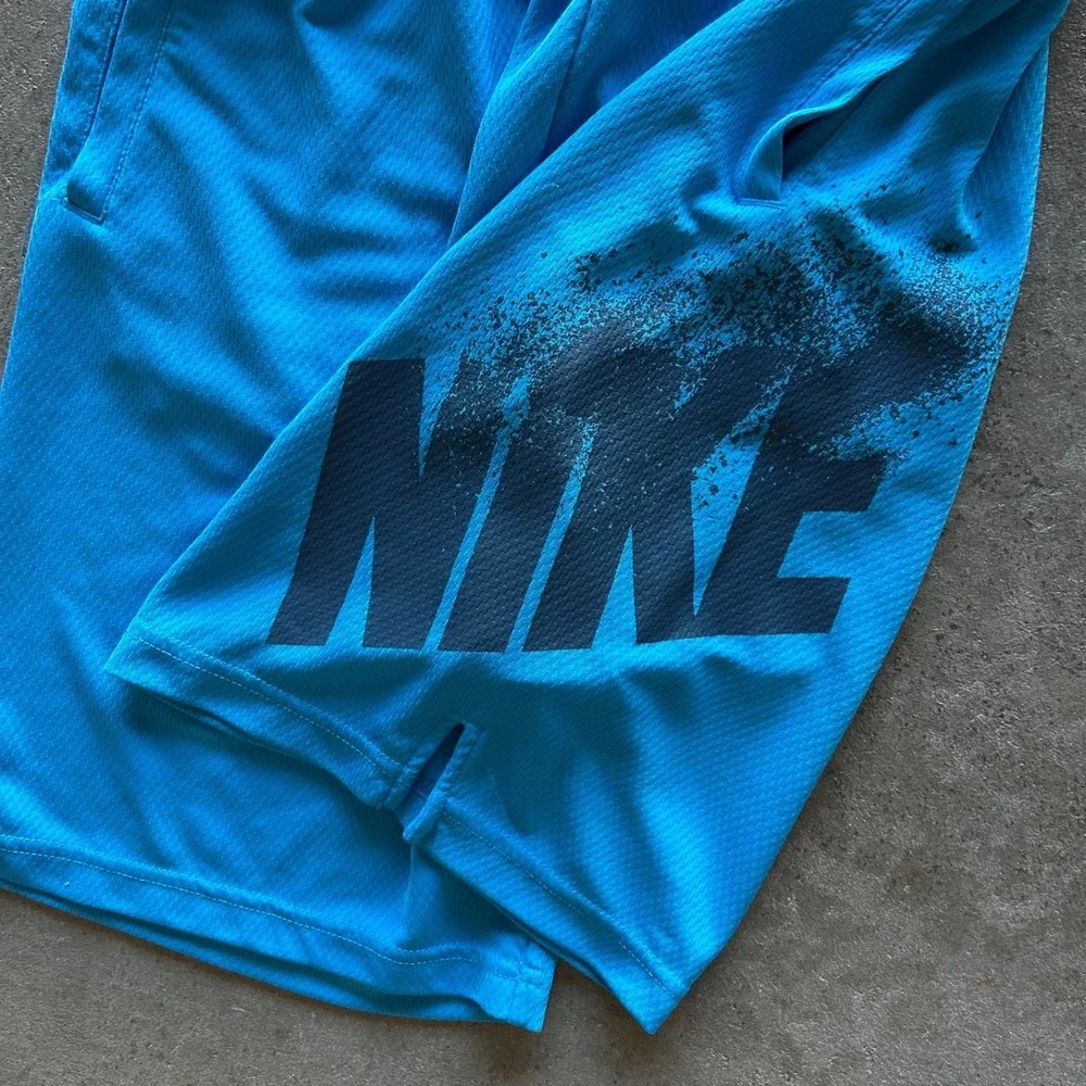Nike Athletic Shorts Boys XL Blue Dri-Fit Training Mesh Sportswear 893573-482